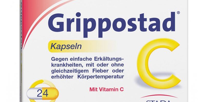 Grippostad-Kapseln_24er.jpg Verpackung von Grippostad C Kapseln zur Behandlung von Erkältungen, mit Hinweis auf Vitamin C.